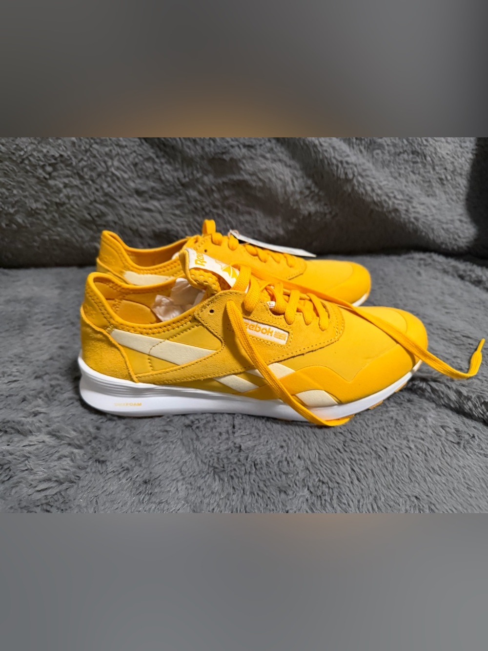 Reebok Women’s Yellow & White Low-Top Sneakers